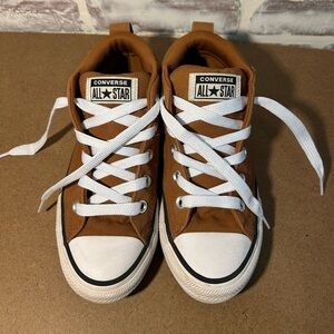 Kids' Chuck Taylor All Star Street Mid Sneaker Little Kid